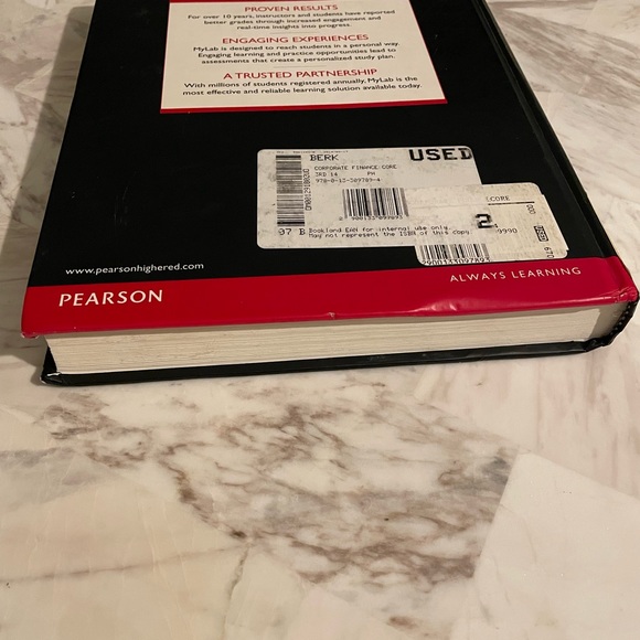 Book , Corporate Finance the core , Third Edition , Berk DeMarzo - Picture 3 of 7